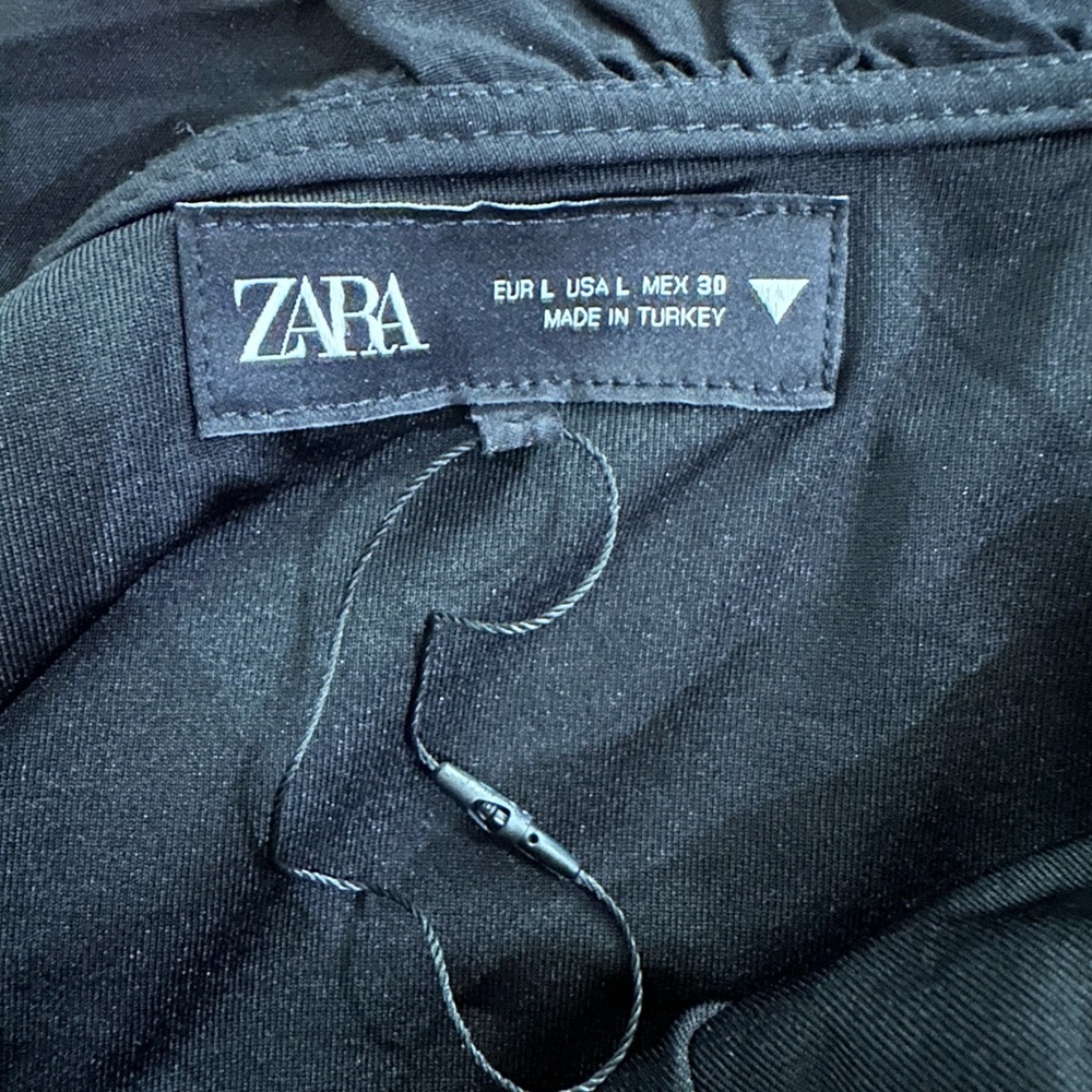 Zara Black Ruffled Crop Top-Large - Picture 10 of 10